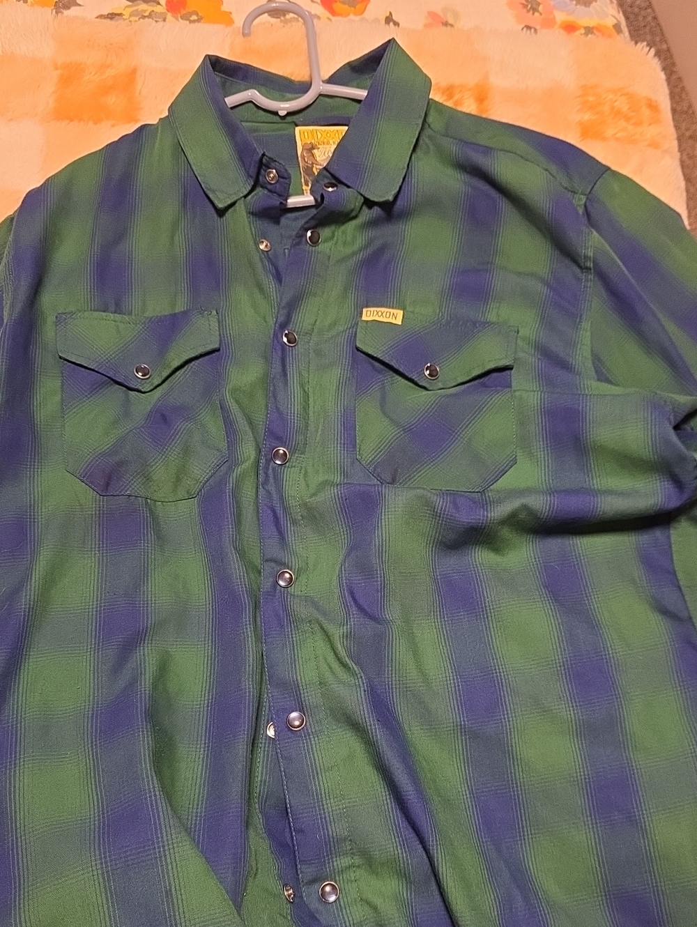 DIXXON Green and Blue Plaid Long-Sleeve Button-Down Shirt